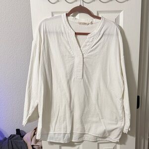 Soft surroundings White Long Sleeve Tunic Top